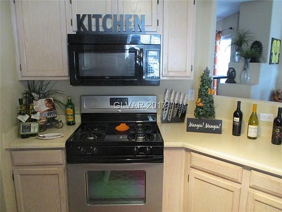 PLENTY OF COUNTERSPACE