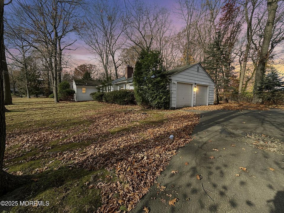 1st image of 35 Woodland Drive