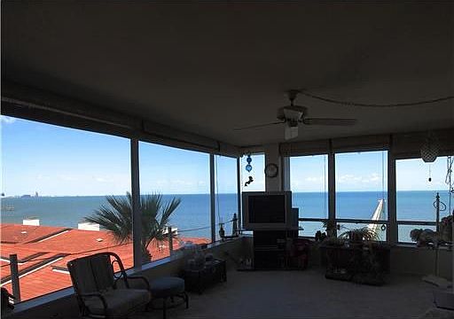 2nd image of 4302 Ocean Dr