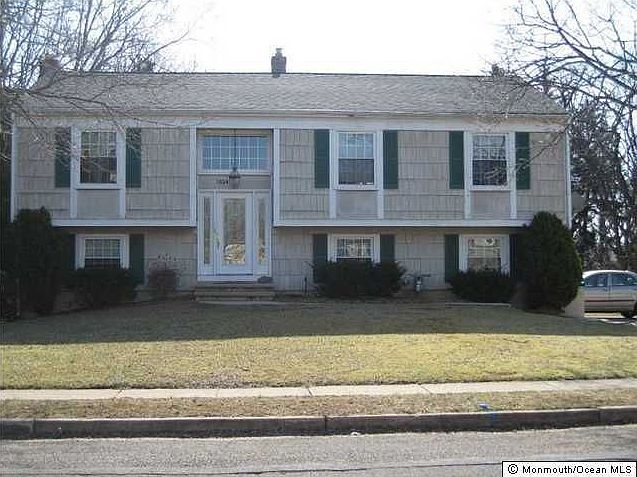 1st image of 1524 Cedarwood Dr