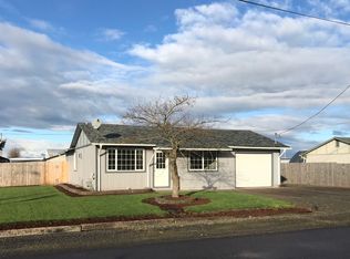 281 W 5th St, Halsey, OR 97348