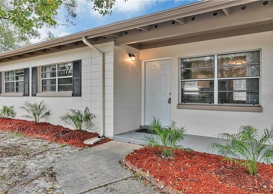 1st image of 307 S Sunland Dr