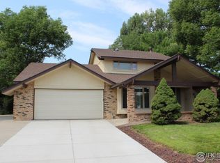 6031 Fox Hill Dr, Longmont, CO 80504