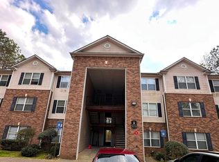 3229 Fairington Dr, Lithonia, GA 30038