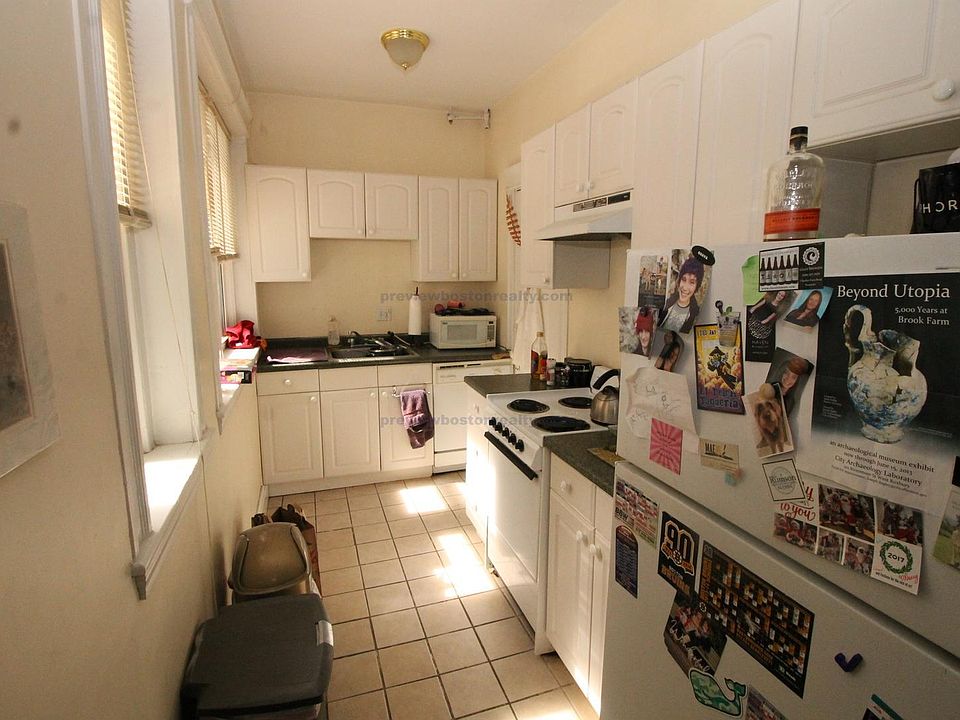1st image of 1637 Commonwealth Ave #Bw1