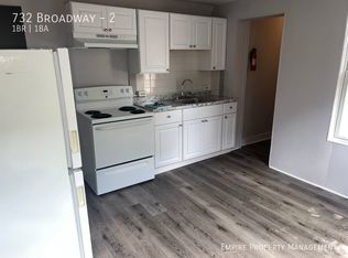 732 Broadway APT 2, Bethlehem, PA 18015