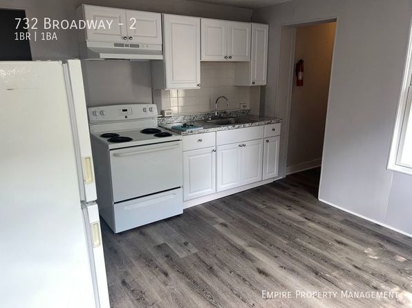 732 Broadway APT 2