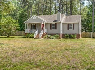 9207 Hunters Trail Rd, South Chesterfield, VA 23803