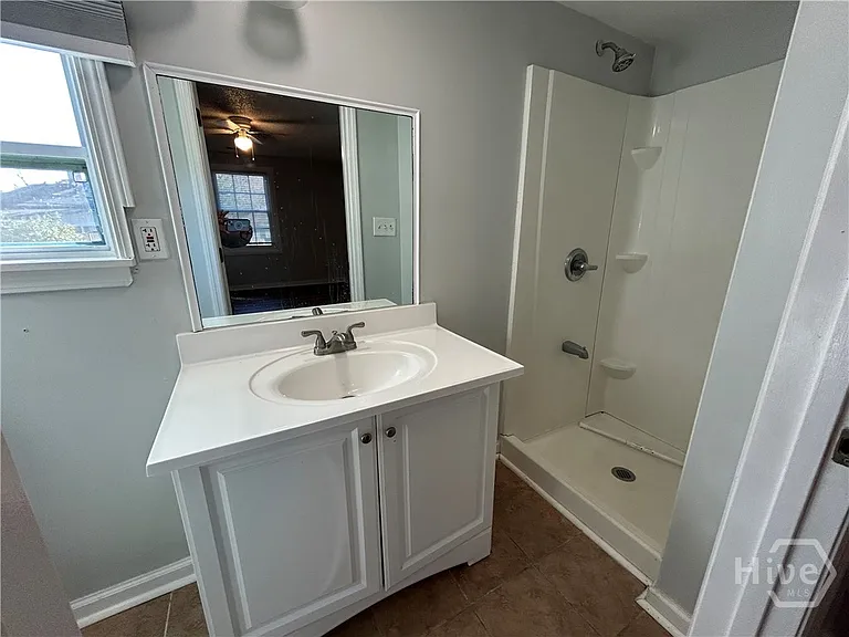 3715 Skidaway Rd — Photo 13