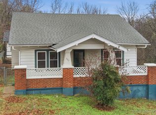 137 E 11th Ave, Bristow, OK 74010