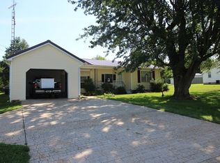 986 Logan Middleton Rd, Auburn, KY 42206