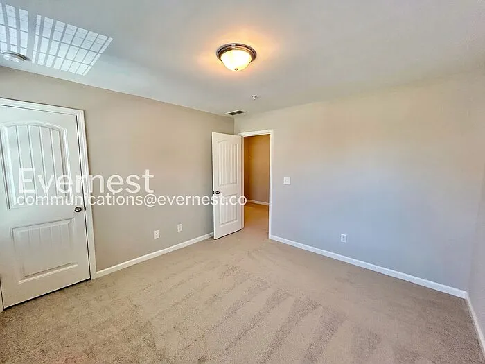 1243 Fischer Trce — Photo 18