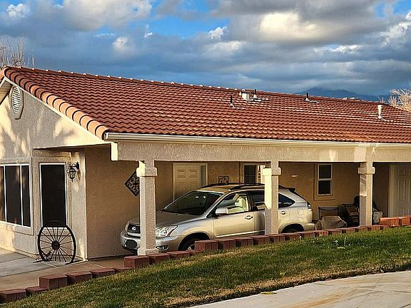 2nd image of 95 Redbluff Dr