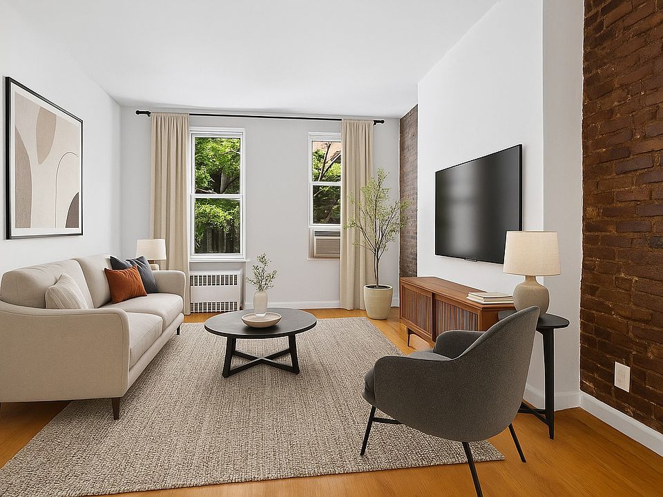1st image of 1630 2nd Ave APT 2RS
