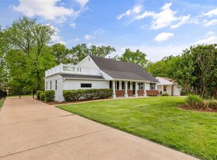 11510 Big Bend Rd, Saint Louis, MO 63122