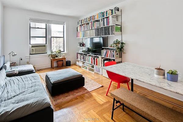 Sold by Town Residential | media 15