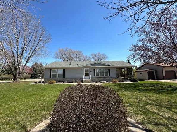 670 N Donnelly Ave, Litchfield, MN 55355