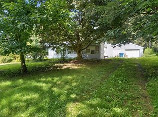 4190 Drury Rd, Savannah, NY 13146