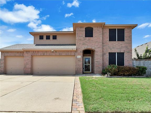 2nd image of 1412 Sierra Blanca Dr