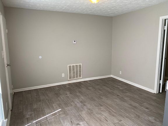 3rd image of 43 Gillman Ln #201