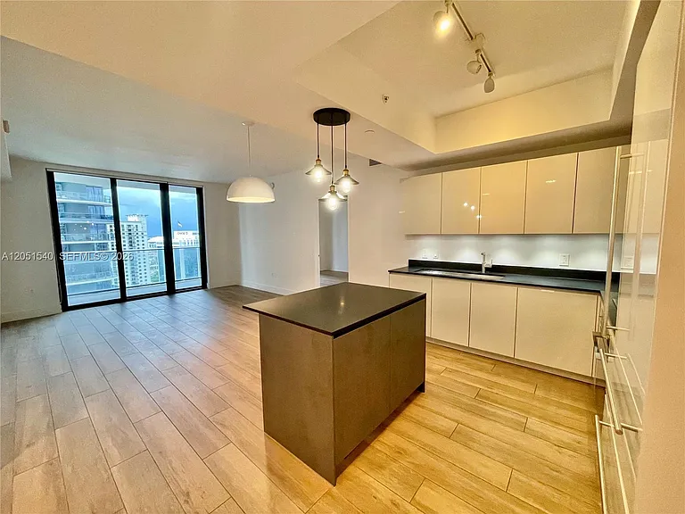 1010 Brickell Ave #3309 — Photo 15