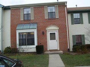 4 Oneill Ct, Lawrence Twp, NJ 08648