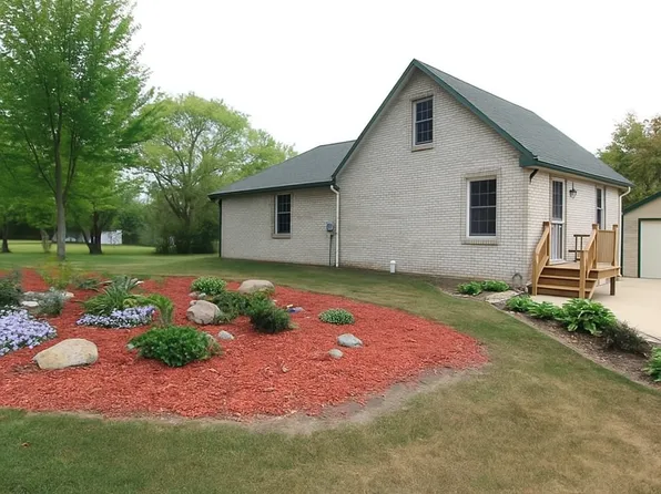 235 Nowell St W, New York Mills, MN 56567
