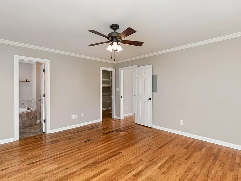 605 Brighton Rd — Photo 15
