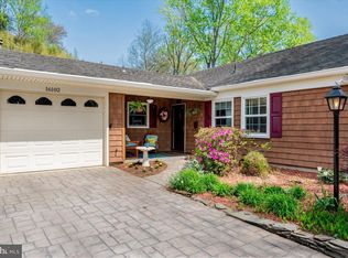 16102 Philmont Ln, Bowie, MD 20716