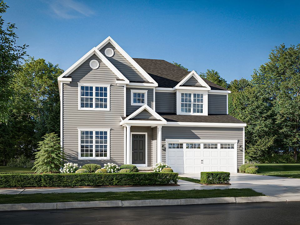 Brentwood Colonial Revival