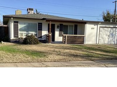 4880 Valletta Way, Sacramento, CA, 95820