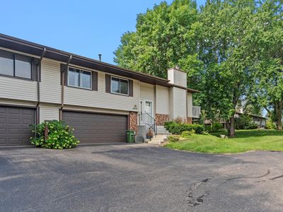 4477 Churchill St, Saint Paul, MN, 55126