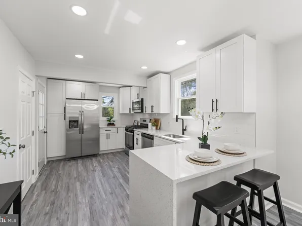 2526 Creighton Ave, Parkville, MD 21234