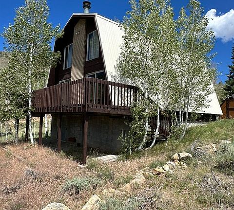 2nd image of 1085 W Elk Rd