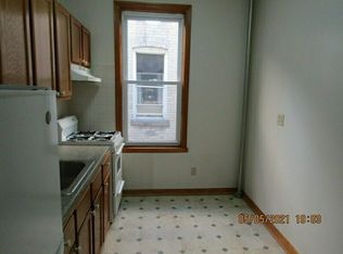 536 40th St #4A, Brooklyn, NY 11232