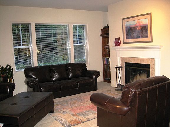 3rd image of 4274 221st Ct SE