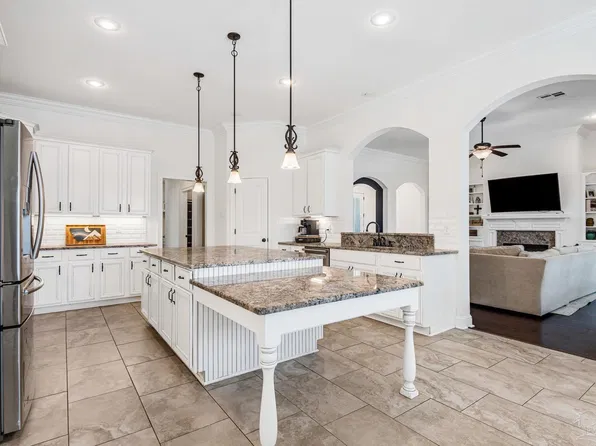 1525 Sabal Palm Dr, Gulf Breeze, FL 32563