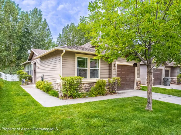 235 W Capital Ct, New Castle, CO 81647