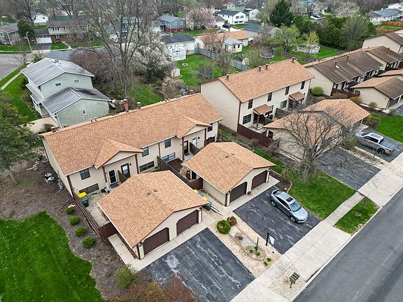 2nd image of 2302 Yorktowne Dr