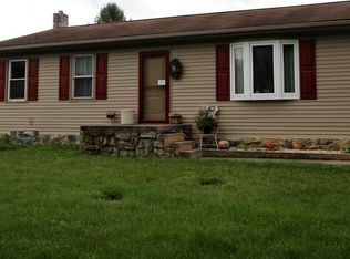 1411 Keener Rd, Bainbridge, PA 17502