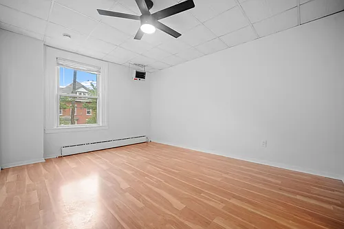 6055 Jackson St #3 Photo 1