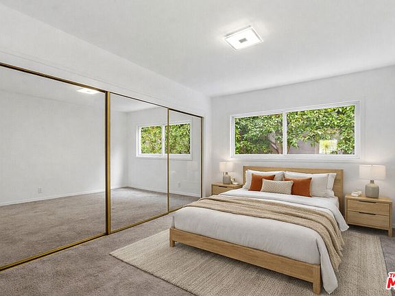 5th image of 1233 N Laurel Ave APT 109