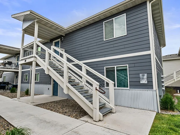 Pet Friendly 3 bed, 1.5 bath apartments! Ask us about our move in Special - — Photo 19