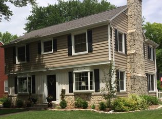 729 W Stratford Dr, Peoria, IL