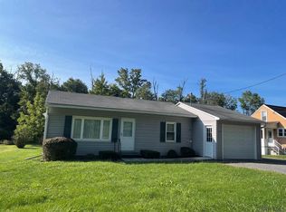 1149 Pomroys Dr, Windber, PA
