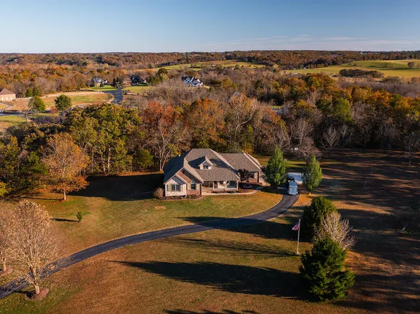 424 Rivers Edge Rd Road, Ozark, MO 65721