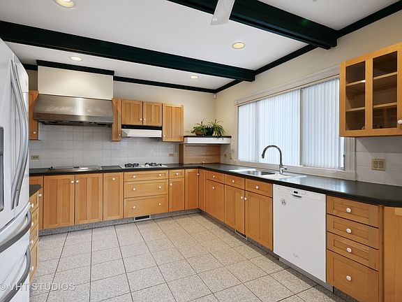 5th image of 1644 McGovern St