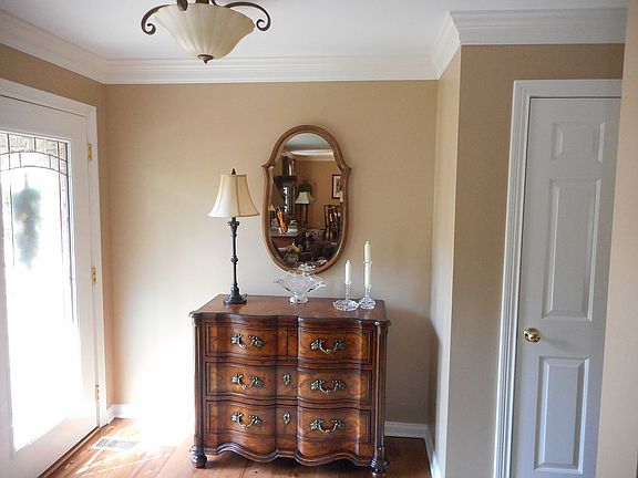 4th image of 1551 Westwicke Pl
