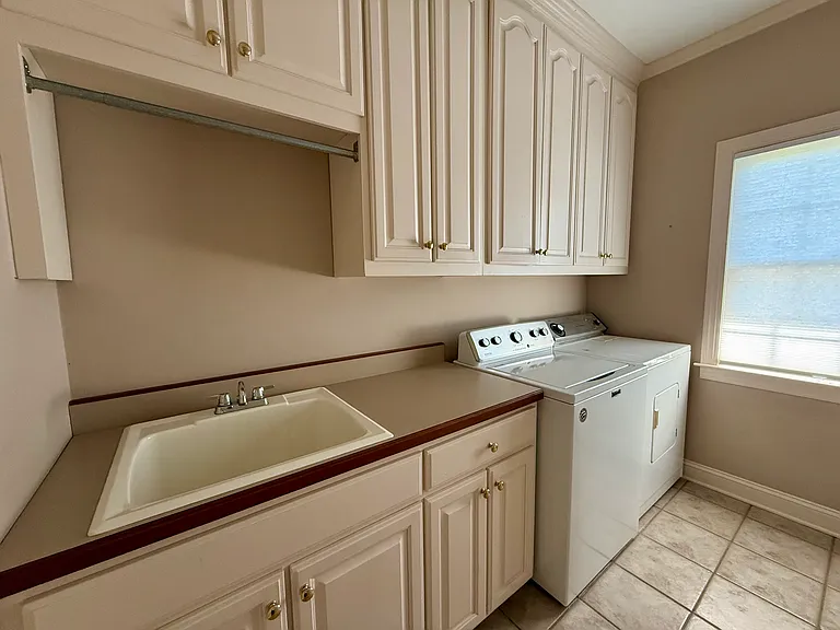 126 John Smith Rd — Photo 12