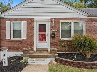 4308 Steins St, Saint Louis, MO 63116